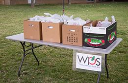 Table with prepackaged meals 